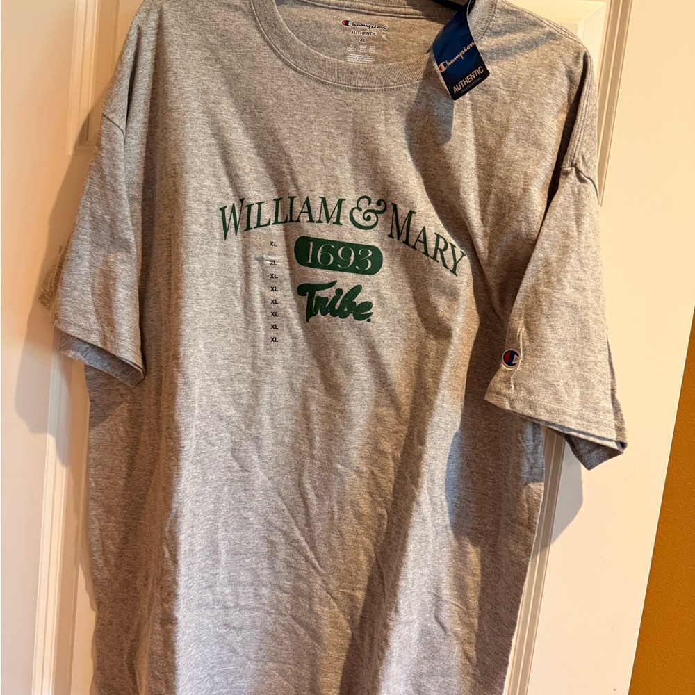 NWT William & Mary college logo Champion Heather Gray T-Shirt